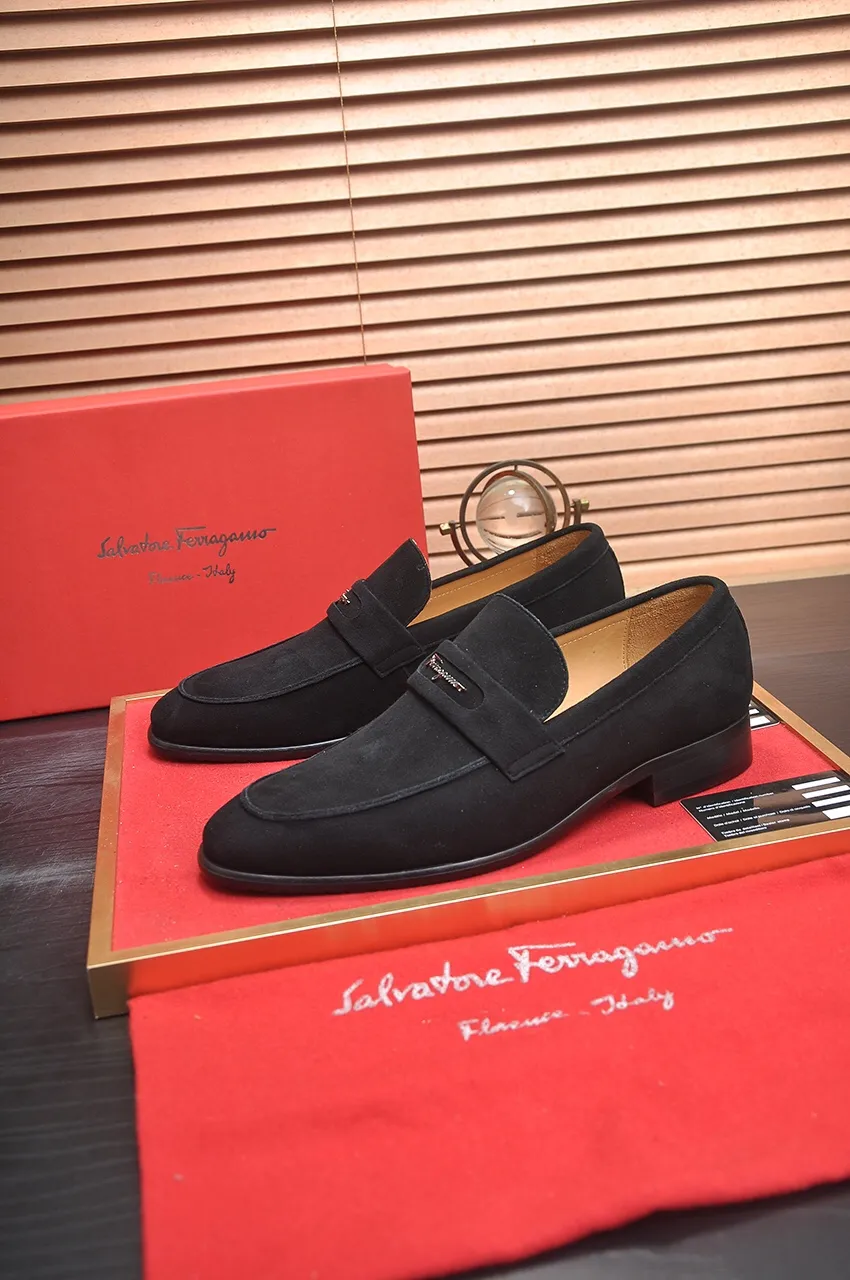Men's shoes 💰520💶【Ferragamo/Ferragamo】The latest model in the counter. Original imported high-quality cowhide with open sides + imported 🐂 water-dyed cowhide lining + original luxury metal buckle + original combination outsole. No pressure for comparison. 38--45 (45 is custom-made and cannot be returned or exchanged)
